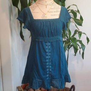 Zinc cotton embroidered top